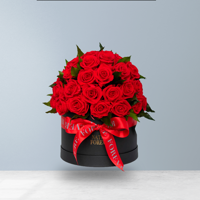 Caja de rosas preservadas